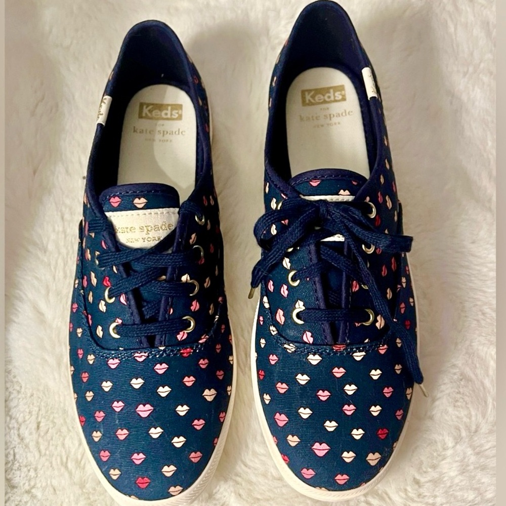NEW LIMITED EDITION Keds X Kate Spade New York Lips Sneakers Size 8